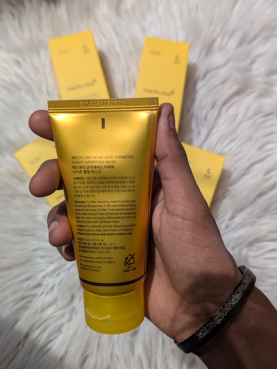 Medicube KOJIC ACID TURMERIC NIGHT WRAPPING MASK*_  75ML  NIGHT CARE   HIGH QUALITY   BARCODE SCAN   Made in korea   *Rs:2799/=*