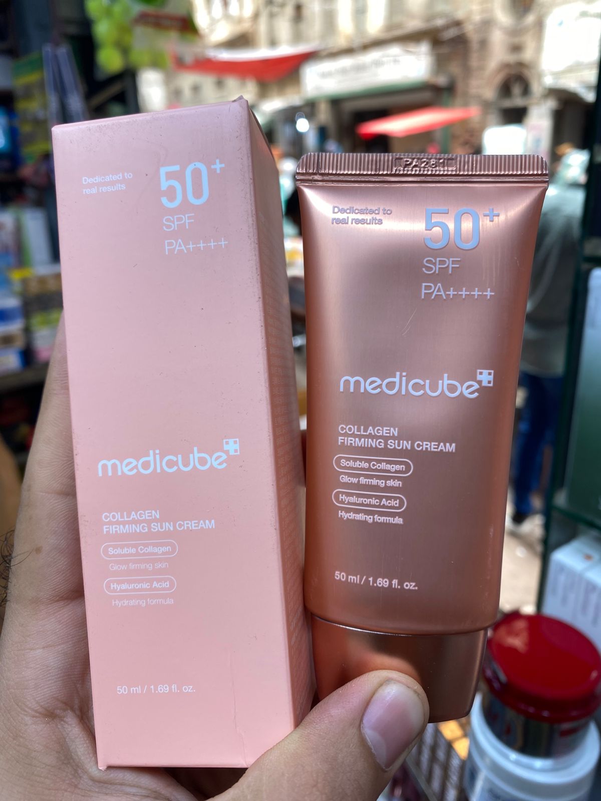 _*Medicube Collagen Firming Sun Cream SPF50+ PA+++*_  Made in Korea   50ml   HIGH QUALITY   Barcode scan    *Rs:3500/=*