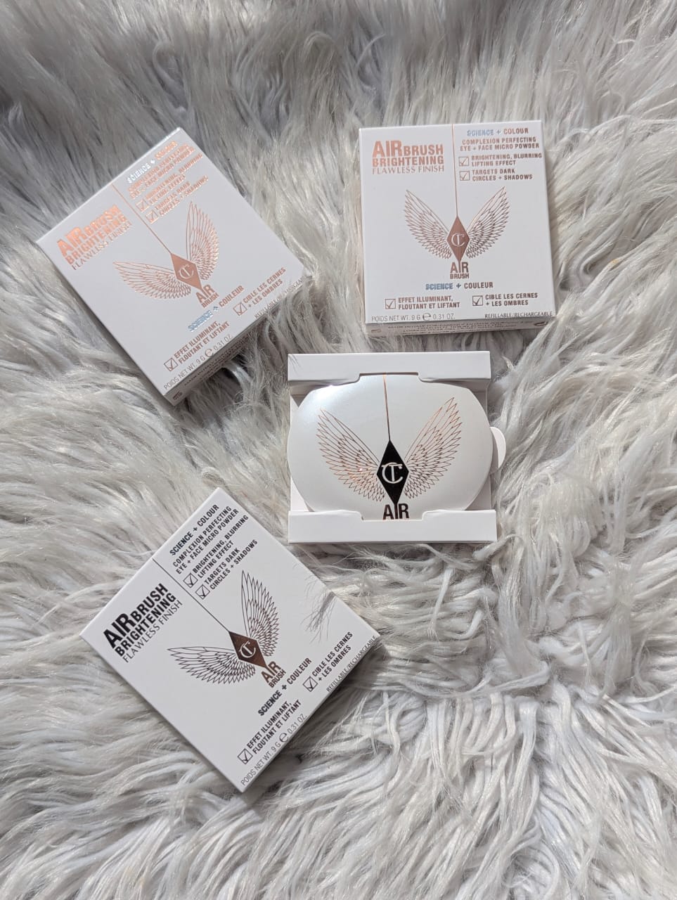 Charlotte Tilbury Airbrush Brightening Flawless Finish 9g*_
Made in Italy